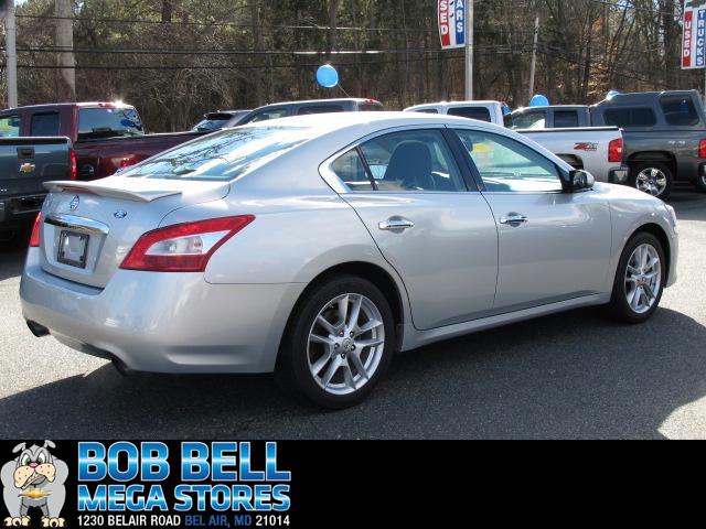 Nissan Maxima 2009 photo 1