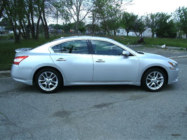 Nissan Maxima 2010 photo 14