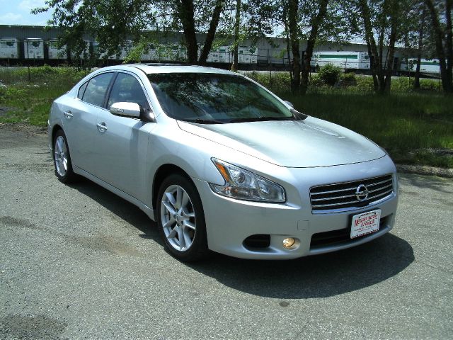 Nissan Maxima 2010 photo 16