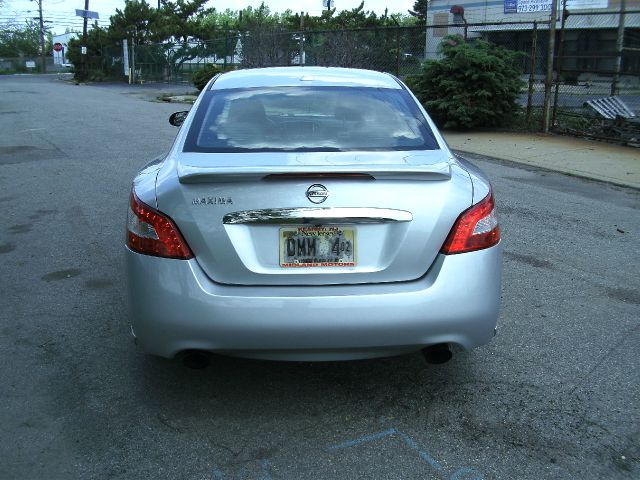 Nissan Maxima 2010 photo 4
