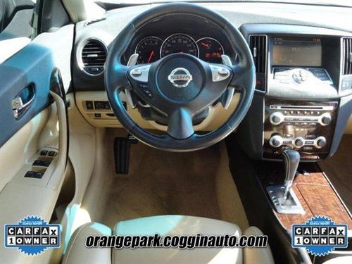 Nissan Maxima 2010 photo 1