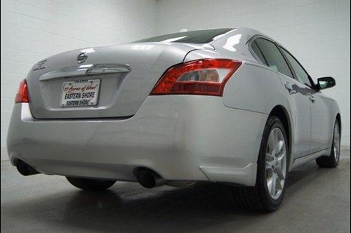 Nissan Maxima 2010 photo 4
