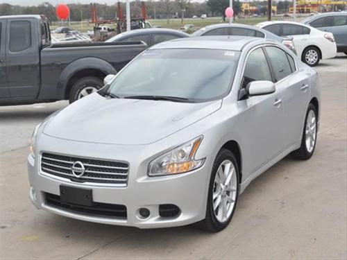 Nissan Maxima 2010 photo 1