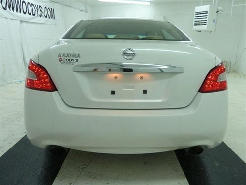 Nissan Maxima XR Other