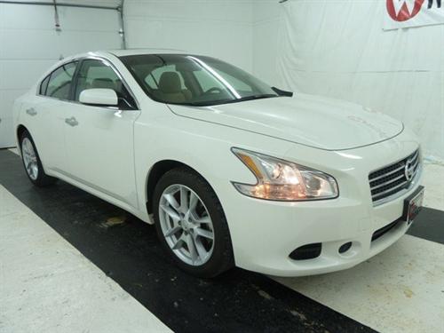 Nissan Maxima 2010 photo 5