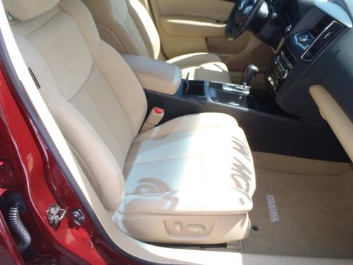 Nissan Maxima 2010 photo 1