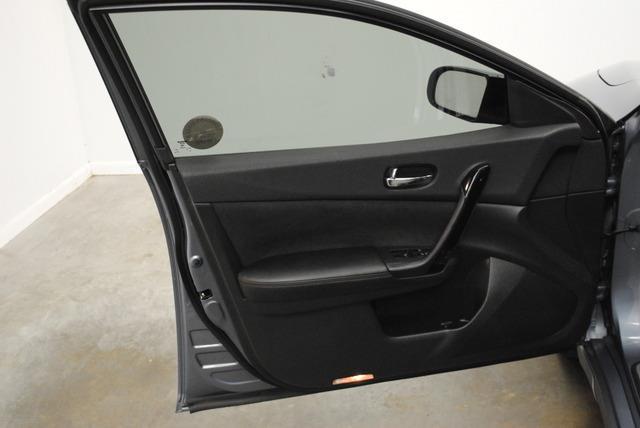 Nissan Maxima 2010 photo 10