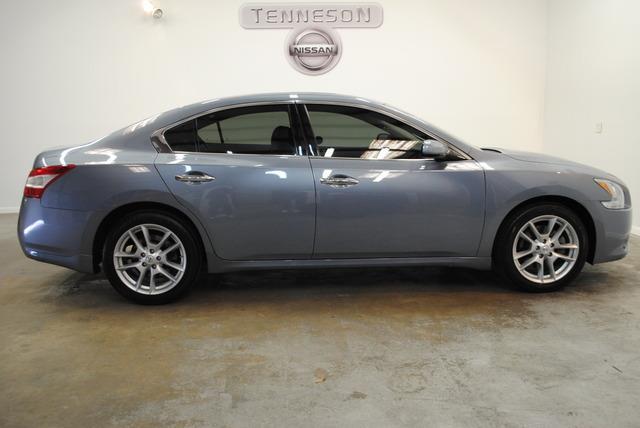 Nissan Maxima 2010 photo 19