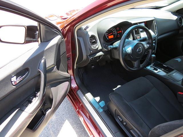 Nissan Maxima 2010 photo 12