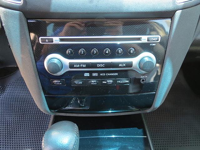 Nissan Maxima 2010 photo 2