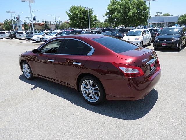 Nissan Maxima 2010 photo 3