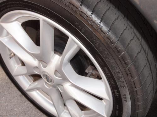 Nissan Maxima 2010 photo 2