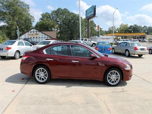 Nissan Maxima XR Other