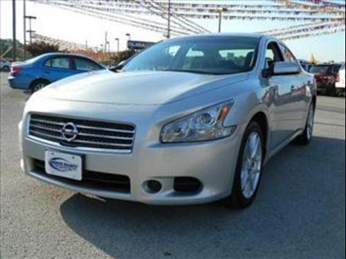 Nissan Maxima XR Other