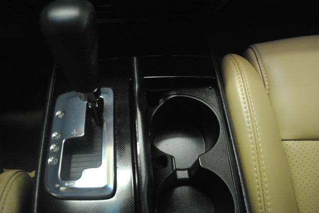 Nissan Maxima 2010 photo 13