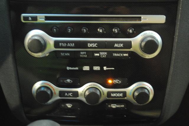 Nissan Maxima 2010 photo 15