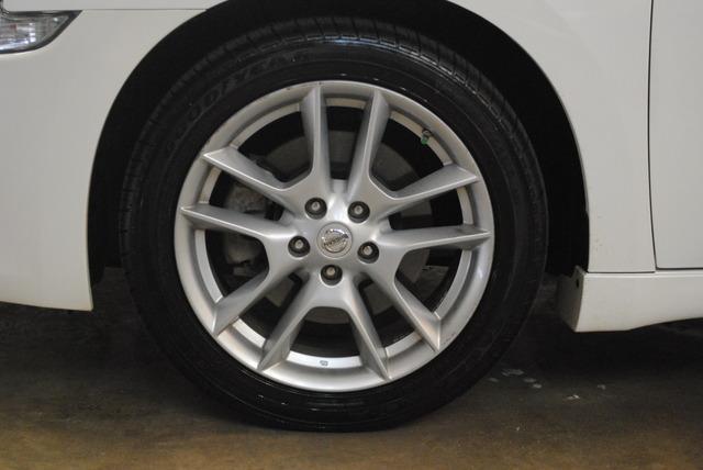 Nissan Maxima 2010 photo 22