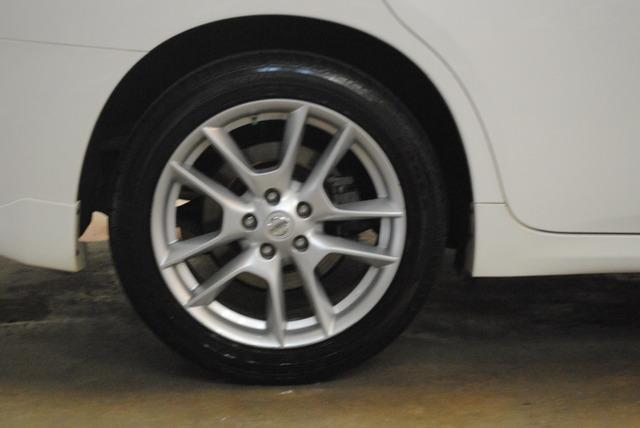 Nissan Maxima 2010 photo 5