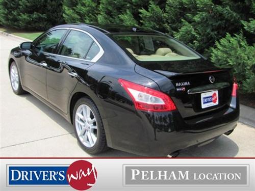 Nissan Maxima 2010 photo 1