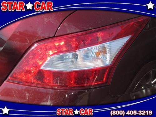 Nissan Maxima 2010 photo 2