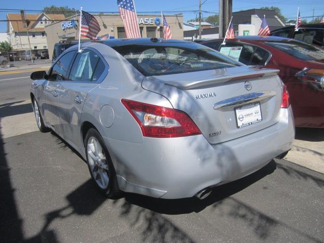 Nissan Maxima 2010 photo 4