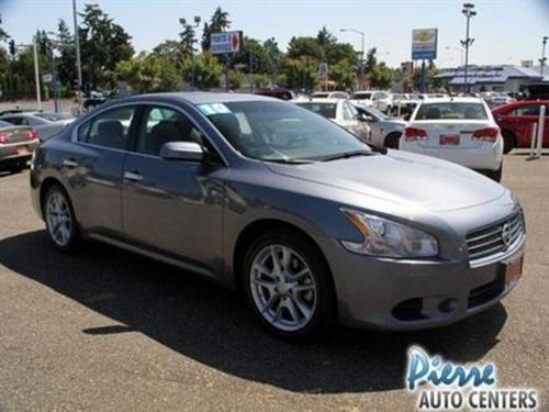 Nissan Maxima XR Other