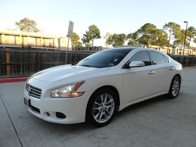 Nissan Maxima 2010 photo 3