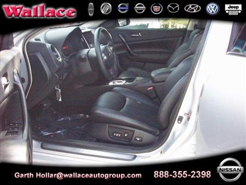 Nissan Maxima XR Other