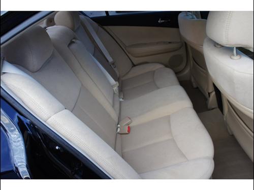 Nissan Maxima 2010 photo 1