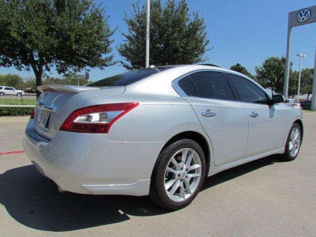 Nissan Maxima 2010 photo 4