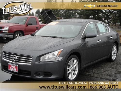 Nissan Maxima XR Other