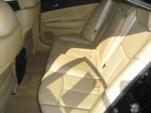 Nissan Maxima 2010 photo 2