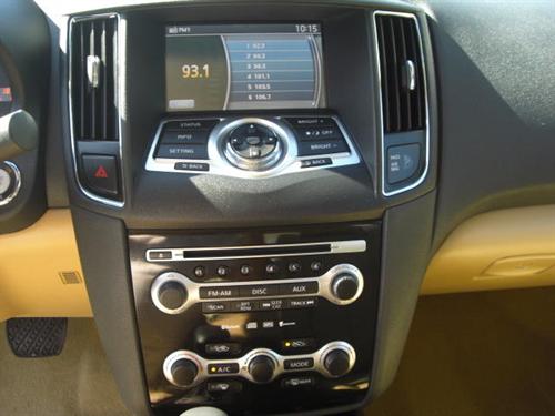 Nissan Maxima 2010 photo 3