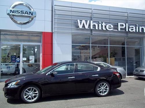 Nissan Maxima 2010 photo 2