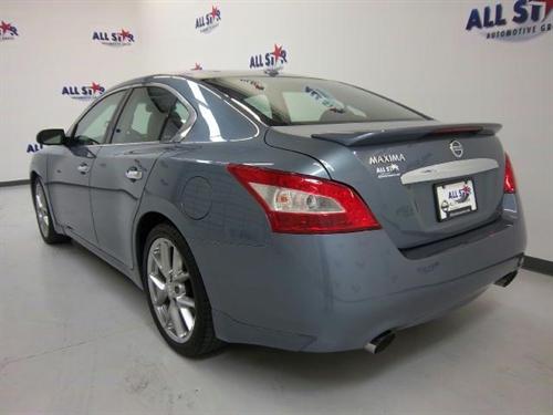 Nissan Maxima 2010 photo 1