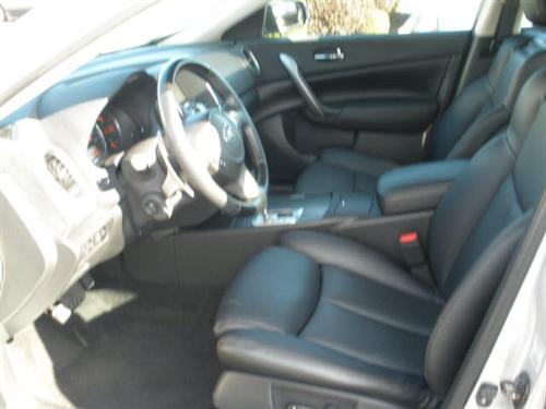 Nissan Maxima 2010 photo 1