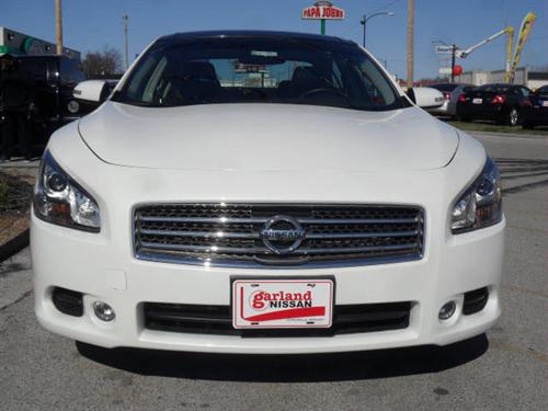 Nissan Maxima 2010 photo 1