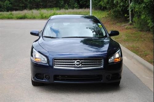 Nissan Maxima 2010 photo 3