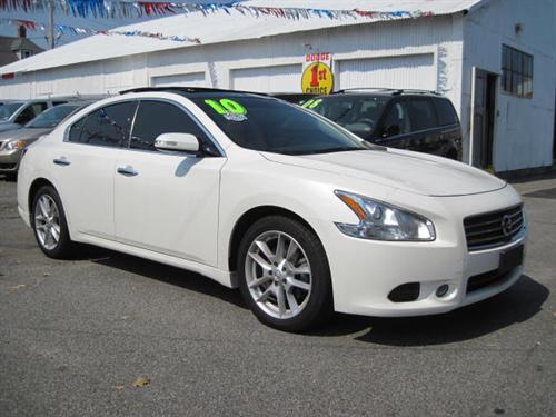 Nissan Maxima 2010 photo 2