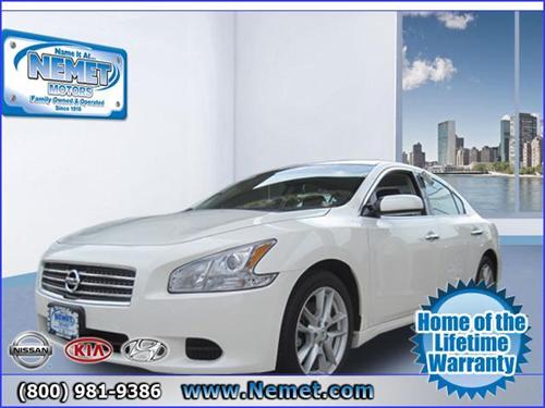 Nissan Maxima XR Other