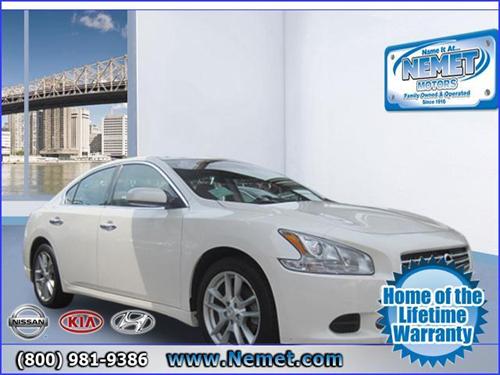 Nissan Maxima 2010 photo 3