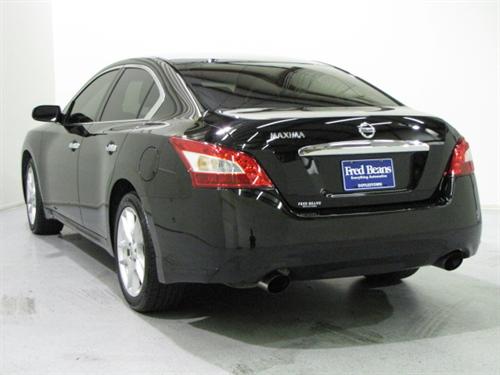 Nissan Maxima 2010 photo 1