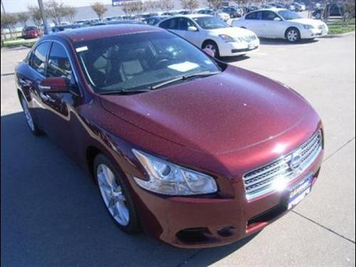 Nissan Maxima XR Other