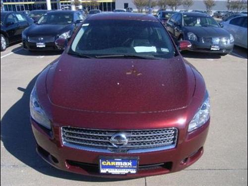Nissan Maxima 2010 photo 1