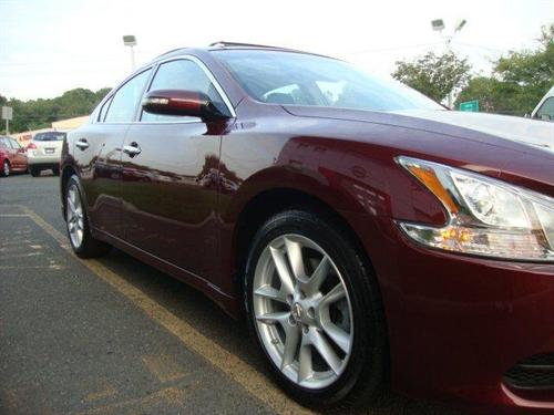 Nissan Maxima XR Other