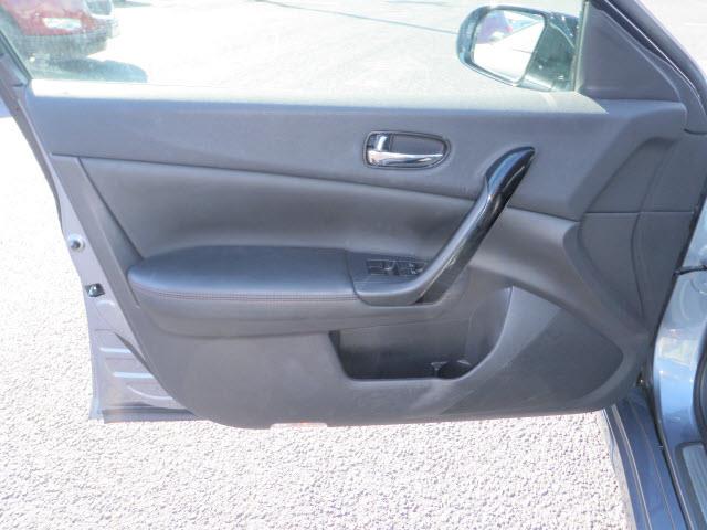 Nissan Maxima 2010 photo 5