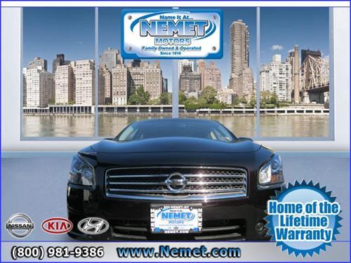 Nissan Maxima 2010 photo 3