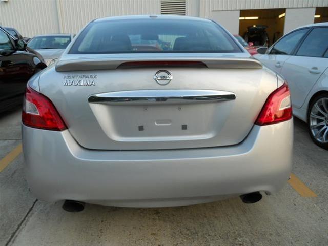 Nissan Maxima 2010 photo 3