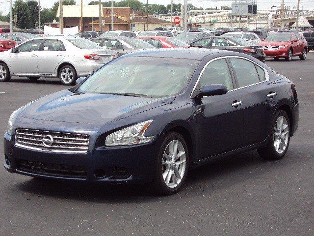Nissan Maxima 2010 photo 3