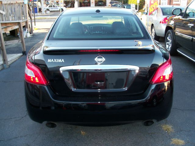 Nissan Maxima 2010 photo 4